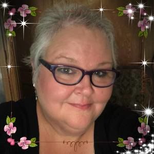 Meet your Posher, Laurie